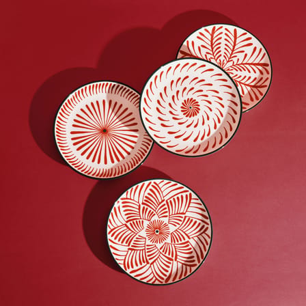 Set of 4 Plates Bazaar / Ø 26,5 cm - Serax | Pattern : Red / Trim Green - View 1