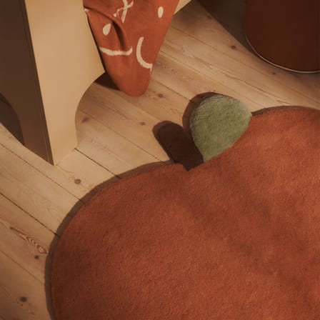 Rug Apple / 110 x 100 cm - New Zealand Wool Hand-Tufted - Ferm Living | Terracotta - View 1